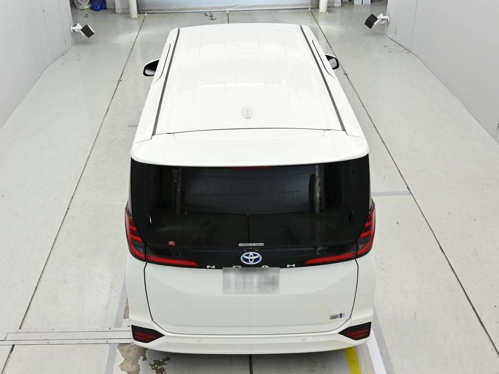 Toyota Noah S-Z