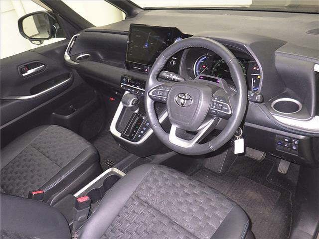 Toyota Voxy S-Z