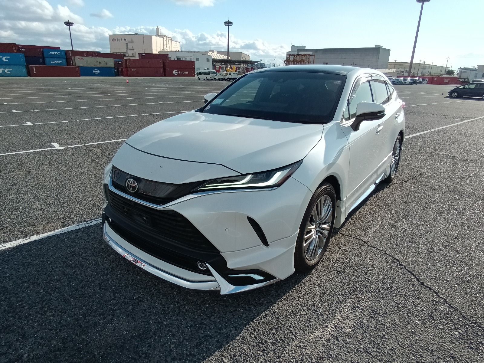 Toyota Harrier Z PKG