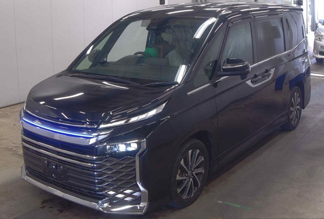Toyota Voxy S-Z